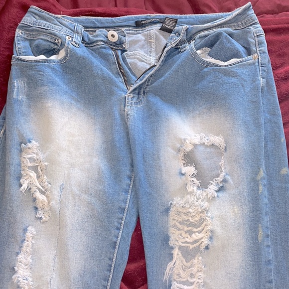 Ankle cropped jeans - Picture 3 of 3